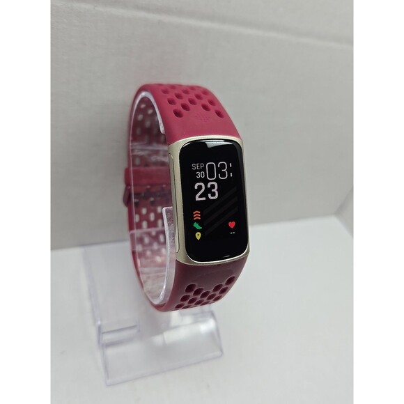 Fitbit Charge 5 Fitness Tracker GPS SpO2 Sleep Monitor Activity W/ Charger Watch - Picture 3 of 12